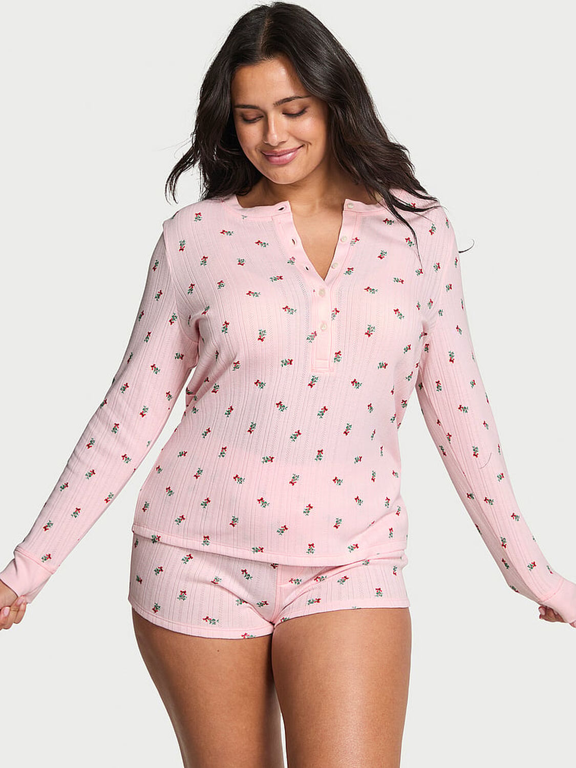 vs Victoria's Secret Cozy Pointelle Henley Short Pajama Set Angel Pink W Mistletoe Graphic 1 of 2 