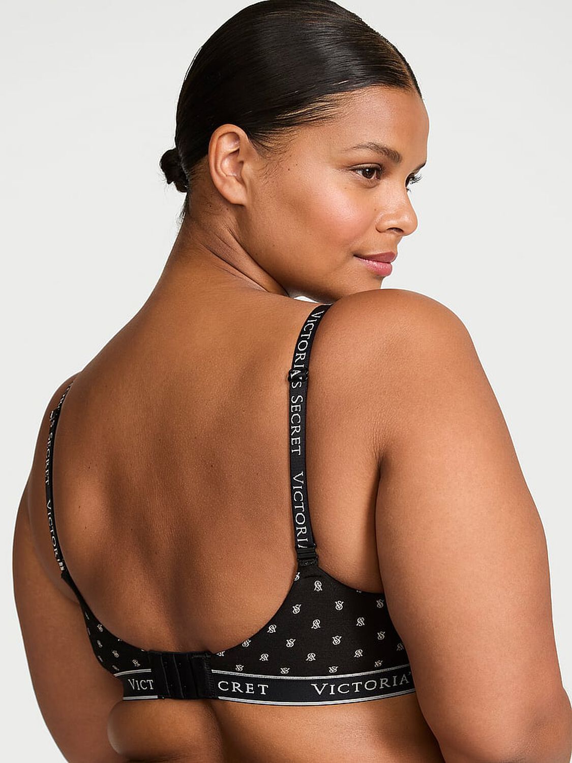 vs The T-Shirt Lightly Lined Wireless Cotton Bra Black Logos 2 of 3 