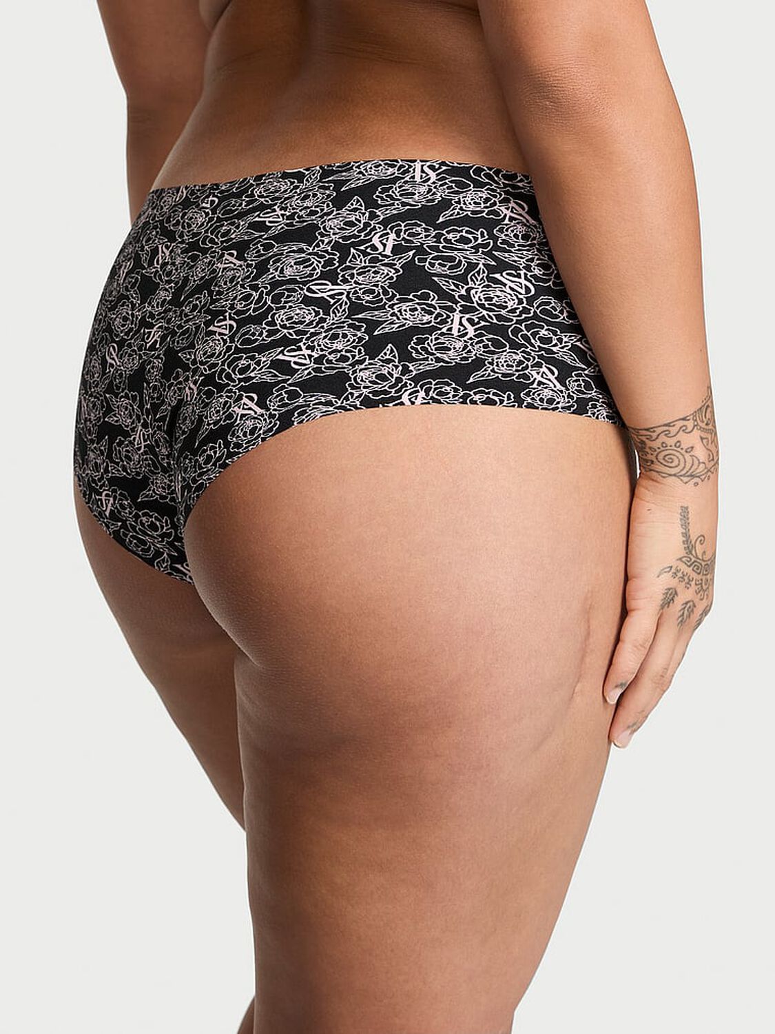 vs No-Show No-Show Cheeky Panty Black Sketch Floral 2 of 3 