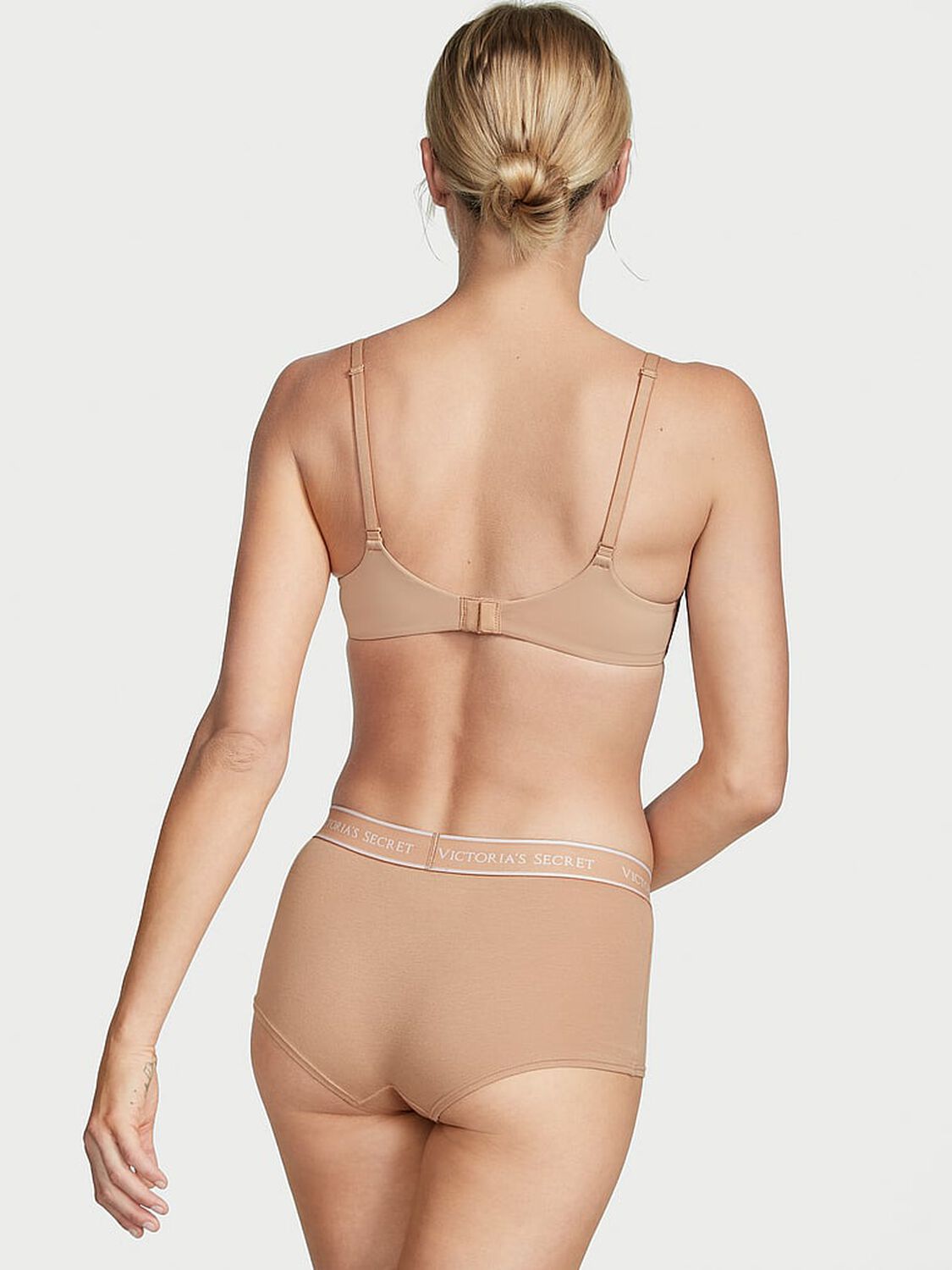 vs The T-Shirt Lightly-Lined Wireless Bra Praline 2 of 4 