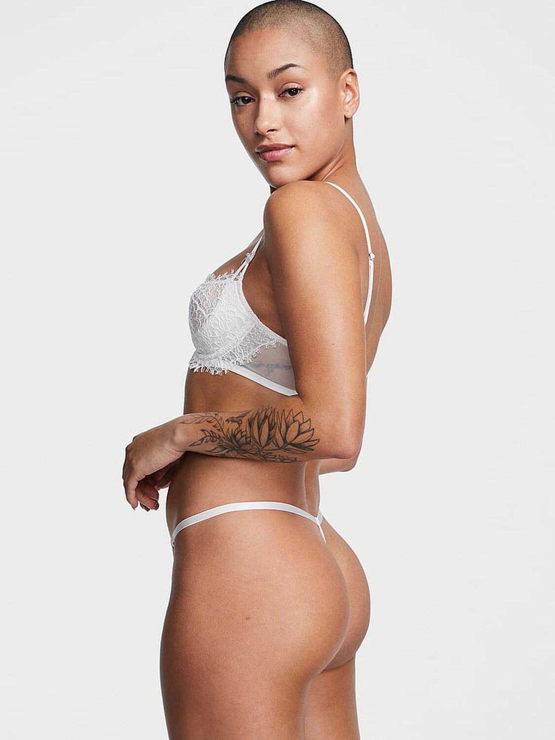 vs Dream Angels Mesh and Lace V-String Panty Coconut White 2 of 4 