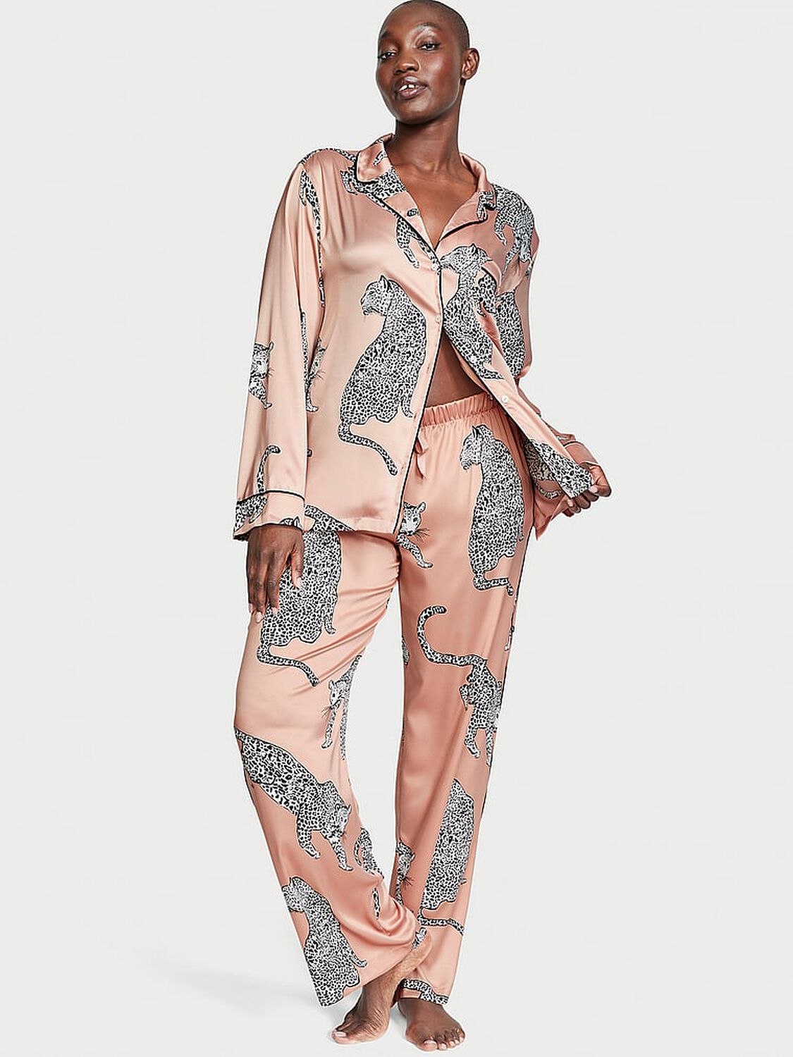 vs Victoria's Secret Satin Long Pajama Set Evening Blush Leopards 1 of 4 