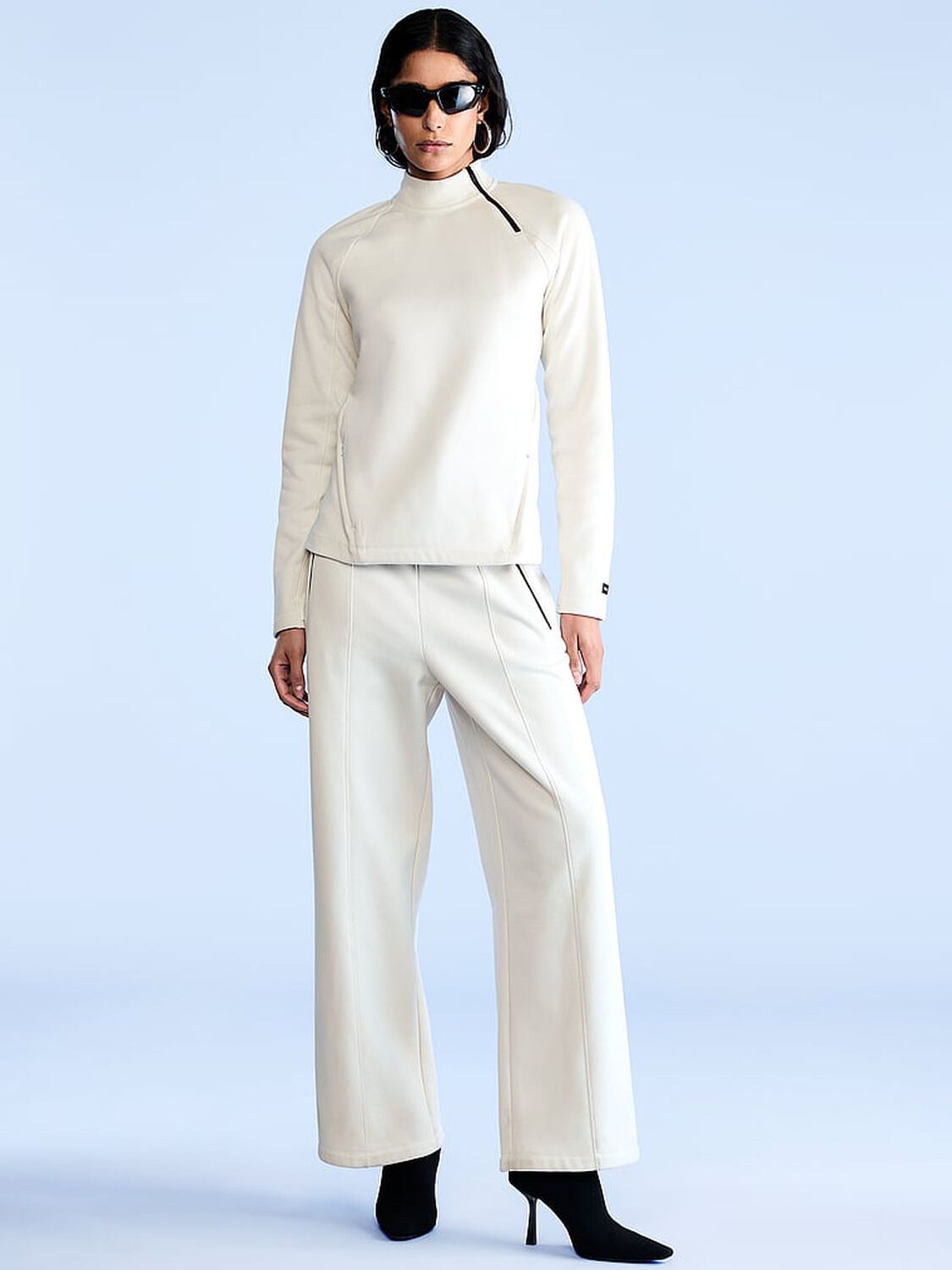 vs Vsx VSX Movement Fleece Wide-Leg Pant Classic Plaster 4 of 4 