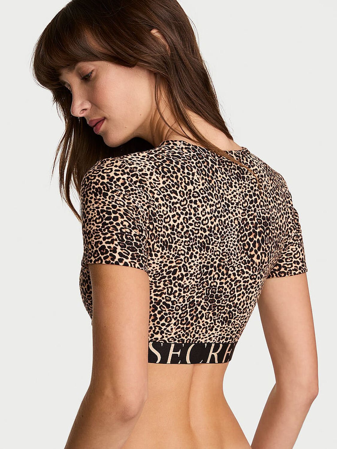 vs The T-Shirt Cotton Short-Sleeve Bralette Crop Top Leopard 2 of 3 