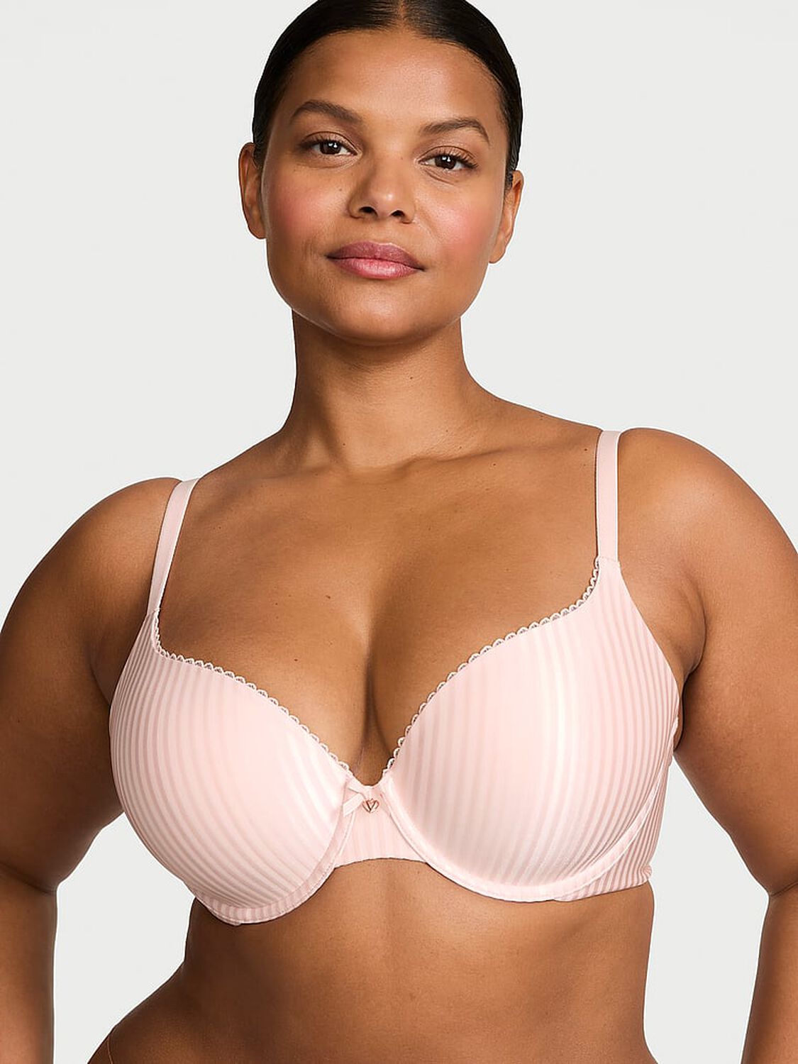 vs Body By Victoria Perfect Shape Push-Up Bra Purest Pink 1 of 3 