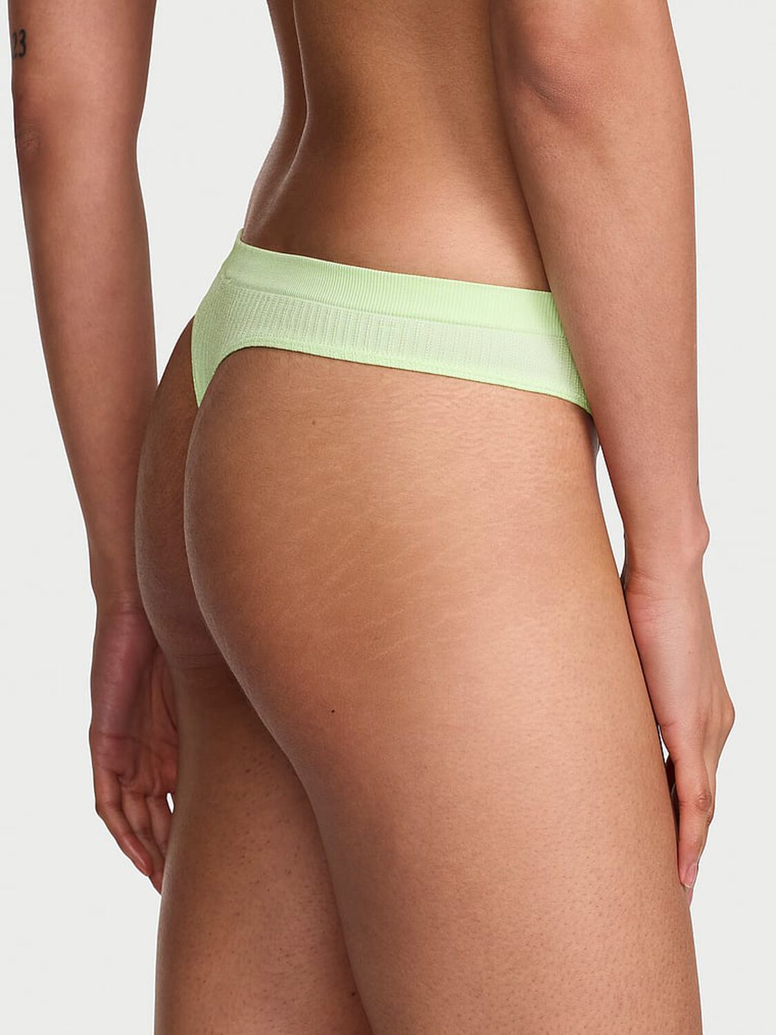 vs Seamless Seamless Sheer Rib Thong Panty Aloe Glow 2 of 4 