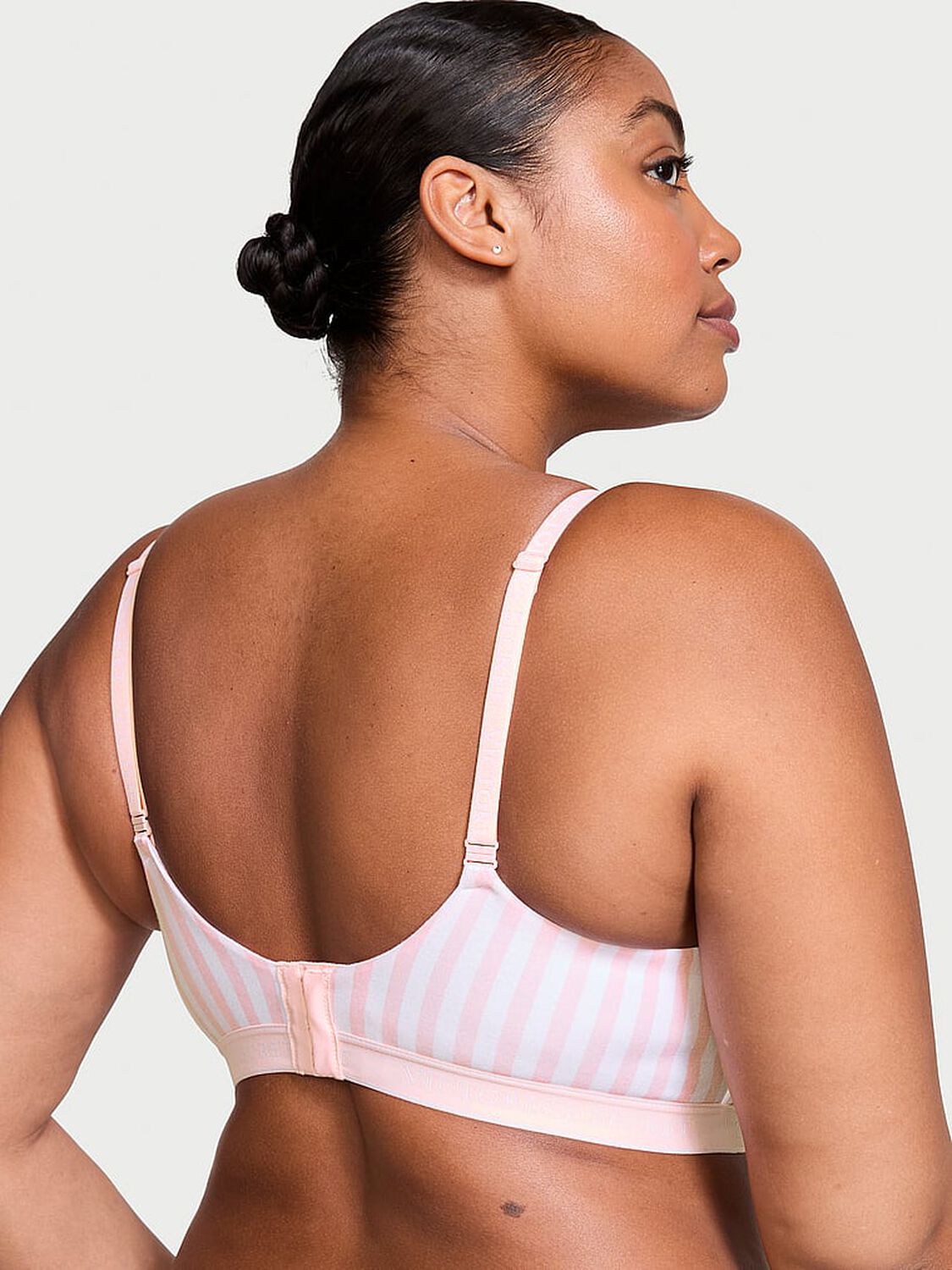 vs The T-Shirt Lightly Lined Wireless Cotton Bra Pink Stripes 2 of 3 