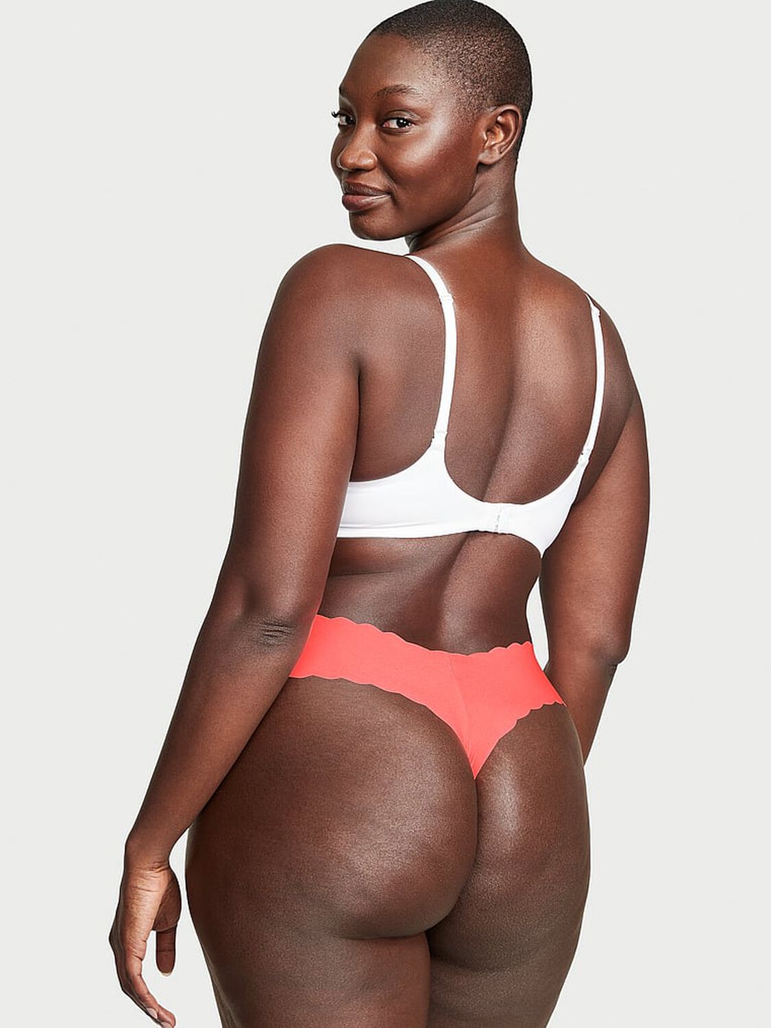 vs No-Show No-Show Thong Panty Coral Blaze 2 of 3 