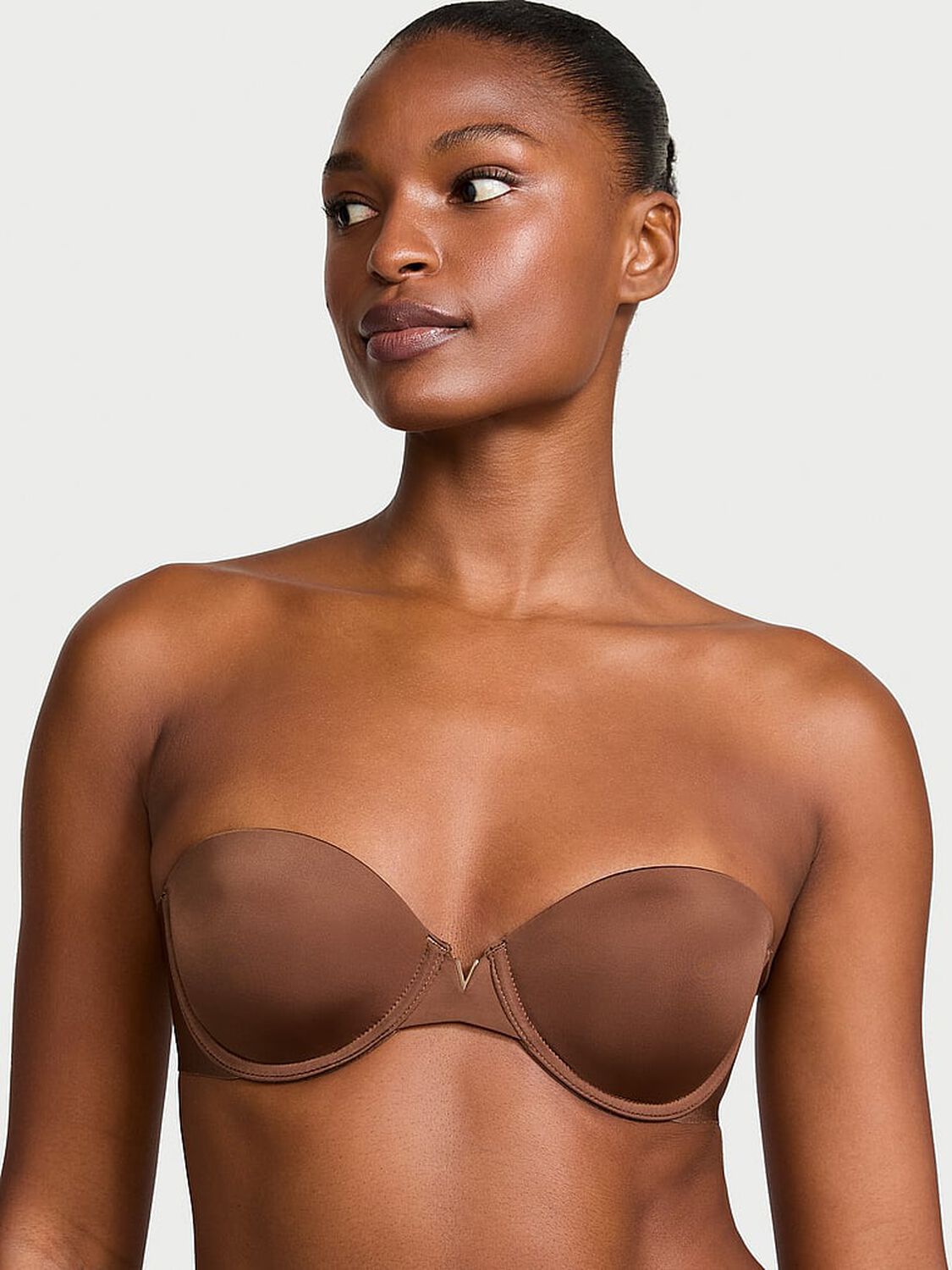 vs Victoria's Secret Bare Illusions Lightly Lined Smooth Strapless Bra Mousse 1 of 3 