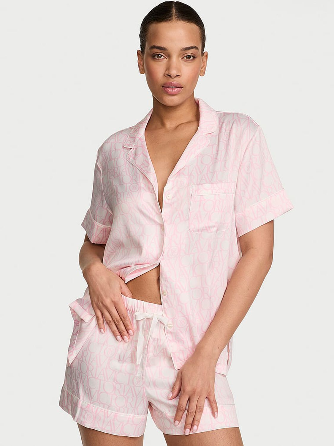 vs Victoria's Secret Signature Satin Short Pajama Set Coconut White/Pink Logos 1 of 3 