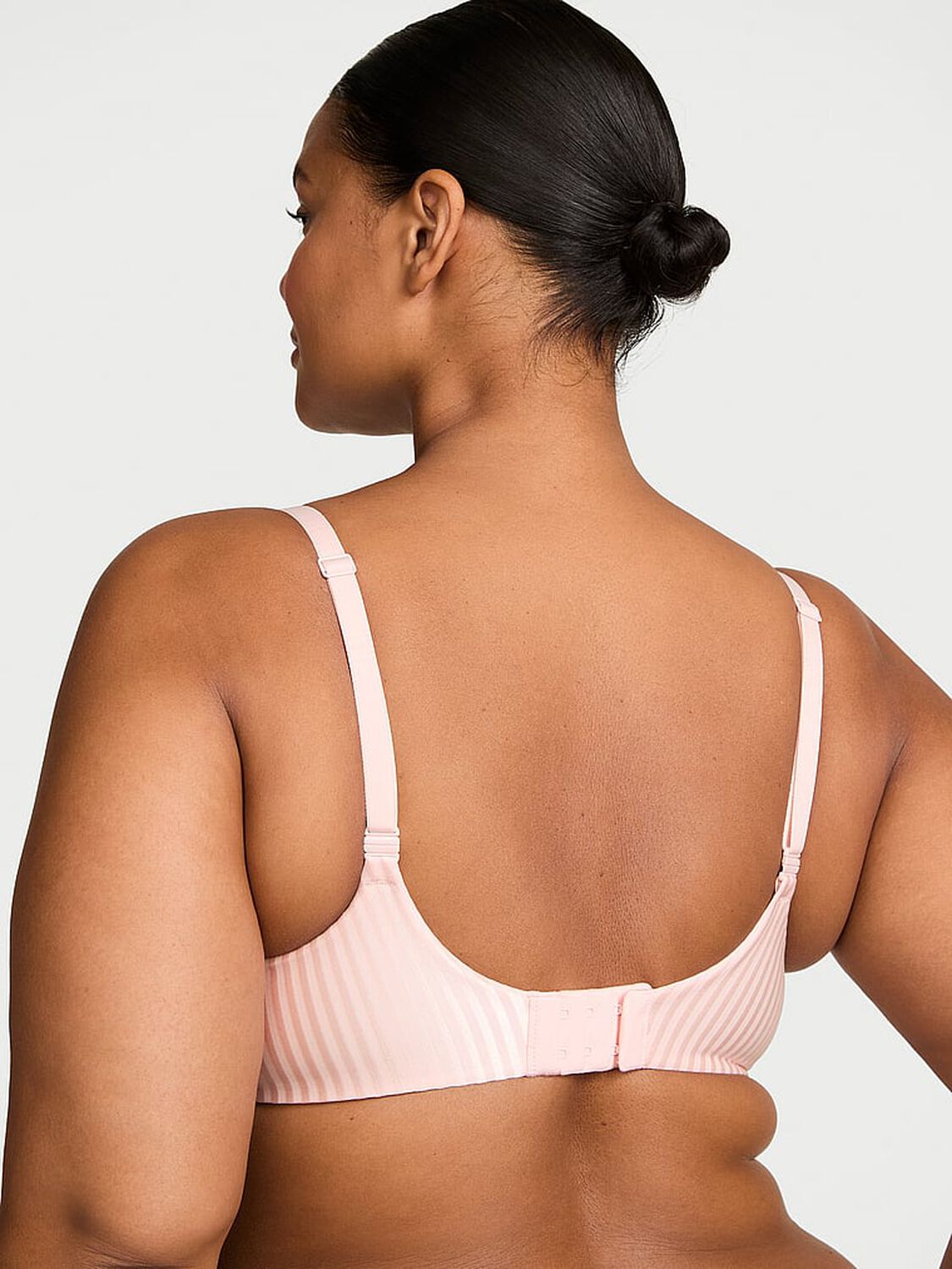 vs Body By Victoria Perfect Shape Push-Up Bra Purest Pink 2 of 3 