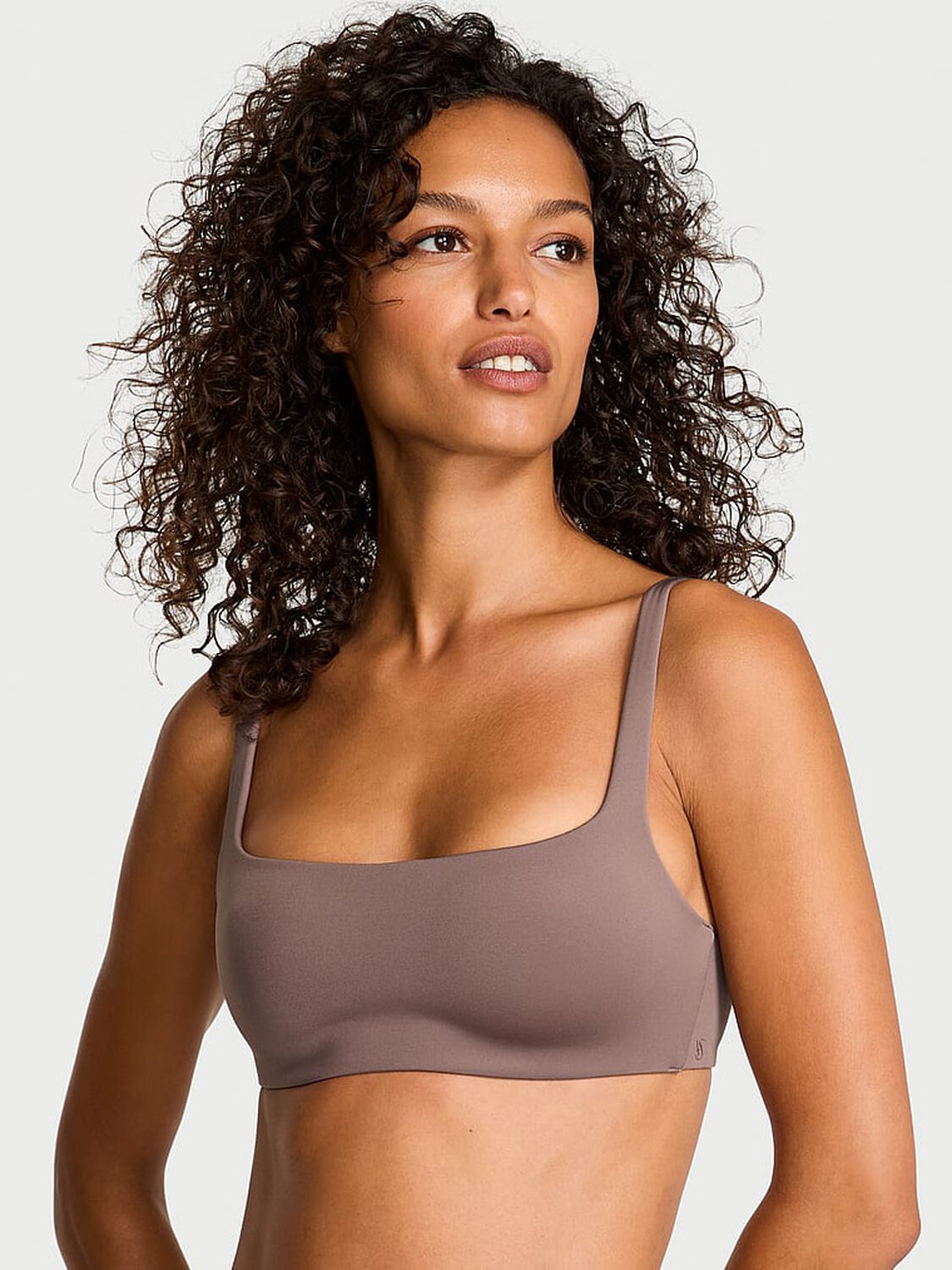 vs Body By Victoria Luxe Contour Scoop Lightly Lined Bra Cloudy Grey 1 of 5 