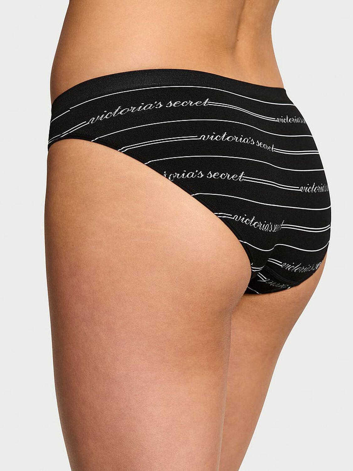 vs Seamless Seamless Bikini Panty 2 of 3 