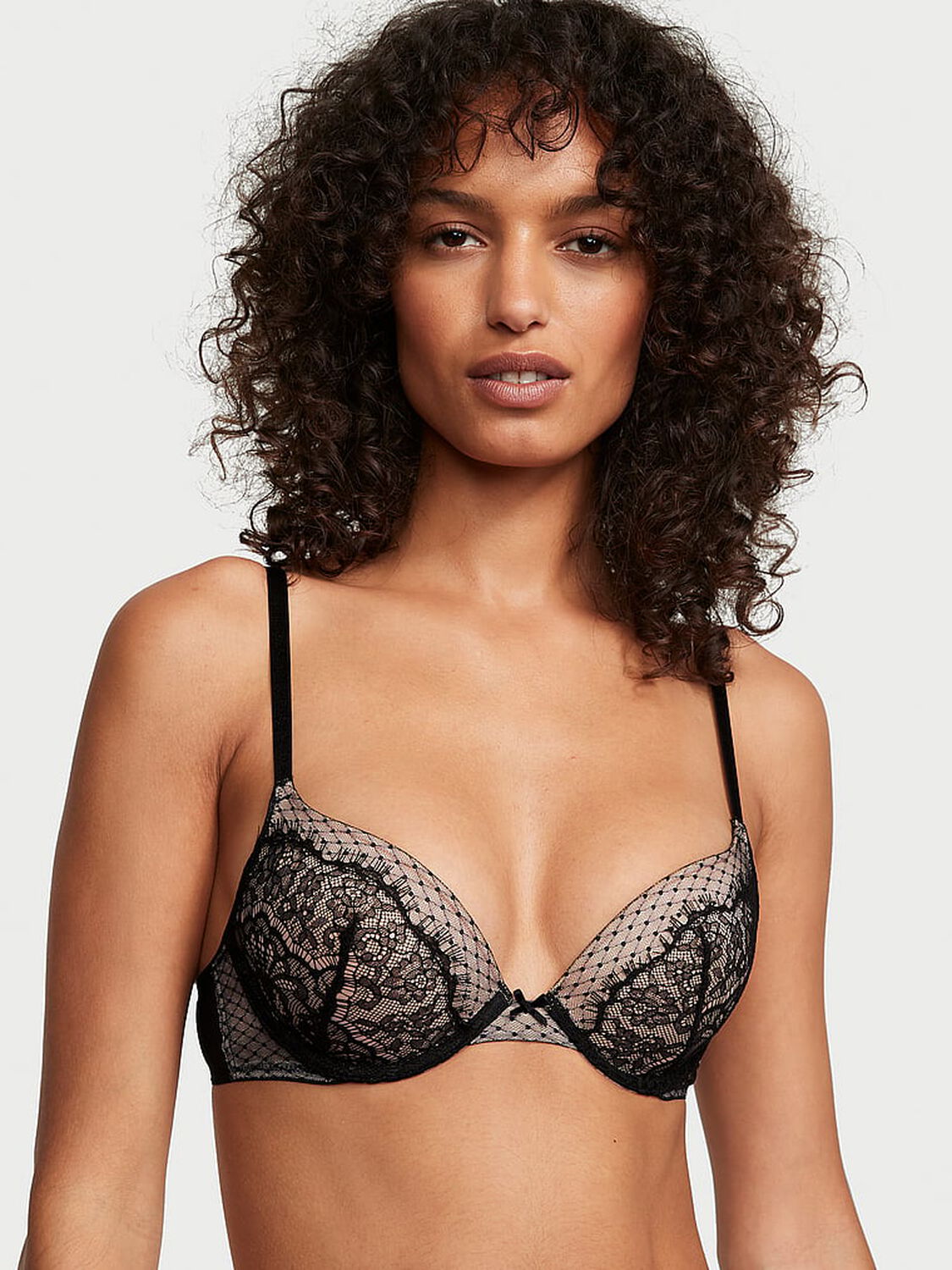 vs Dream Angels Lace Push-Up Bra 1 of 4 