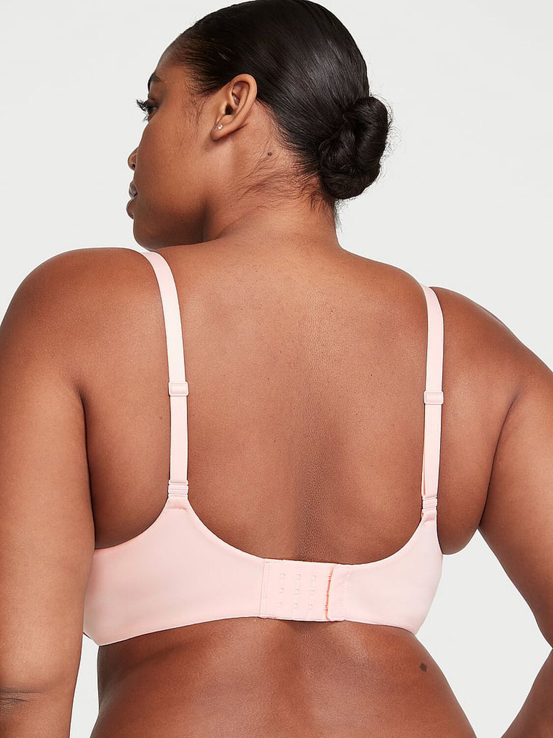 vs Body By Victoria Perfect Shape Push-Up Smooth Bra Purest Pink 2 of 4 