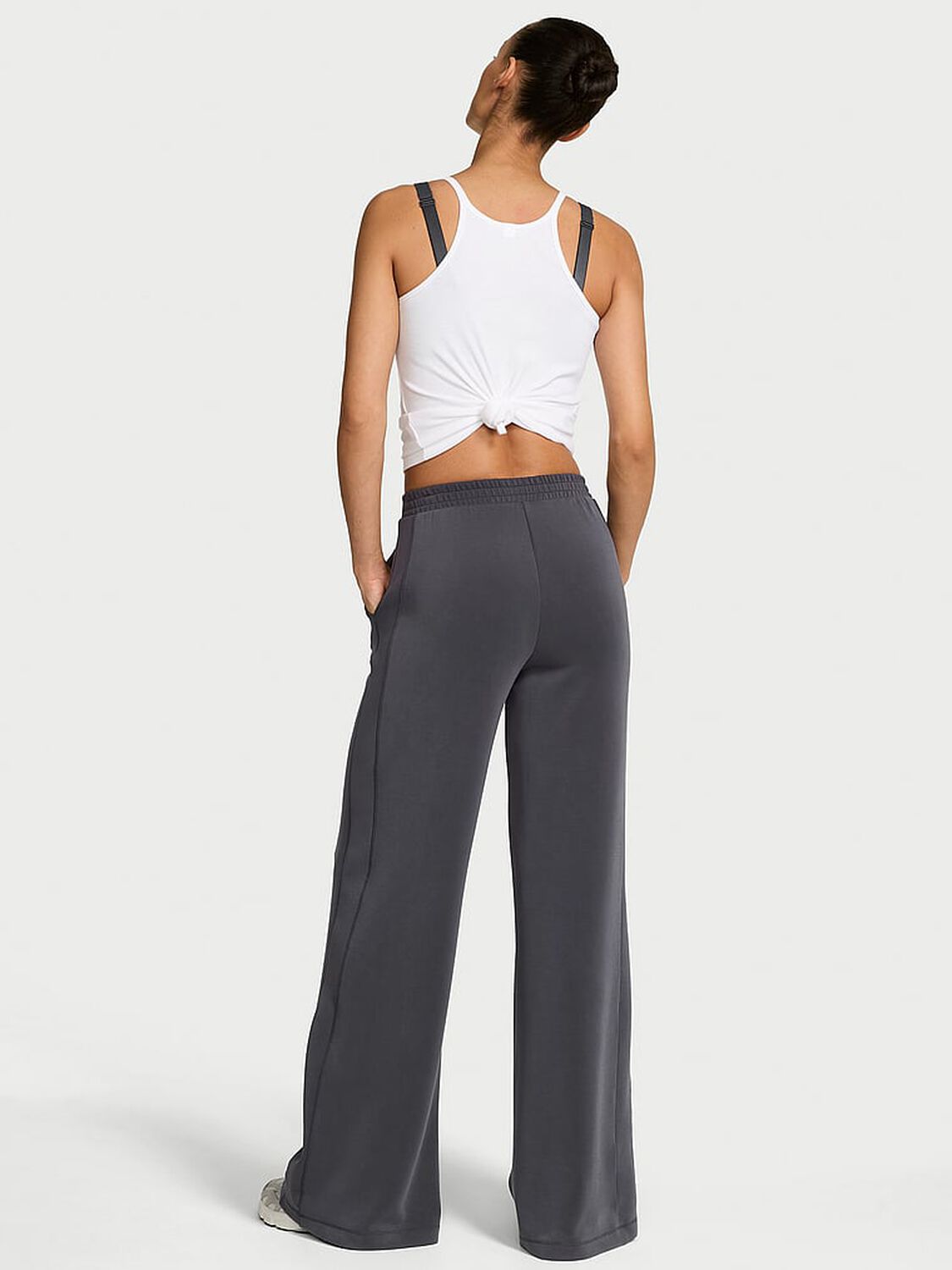 vs Vsx VSX Featherweight Knit Wide-Leg Pant Black 2 of 3 