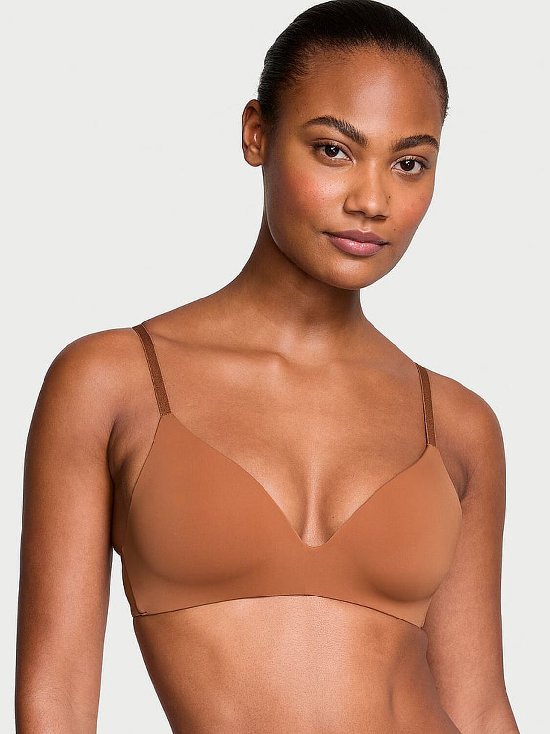 vs The T-Shirt Lightly-Lined Wireless Bra 1 of 3 