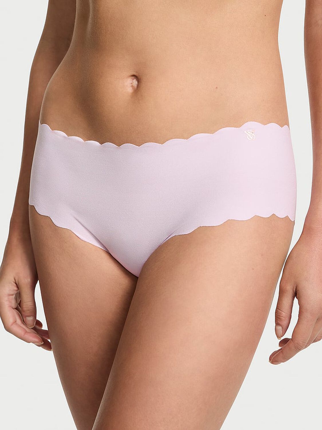 vs No-Show No-Show Scalloped Cheeky Panty Delicate Violet 1 of 2 