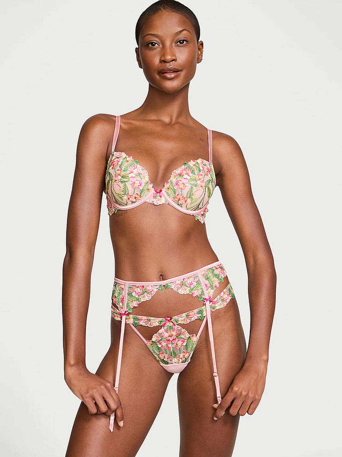 vs Dream Angels Lily Embroidery Garter Belt 4 of 4 