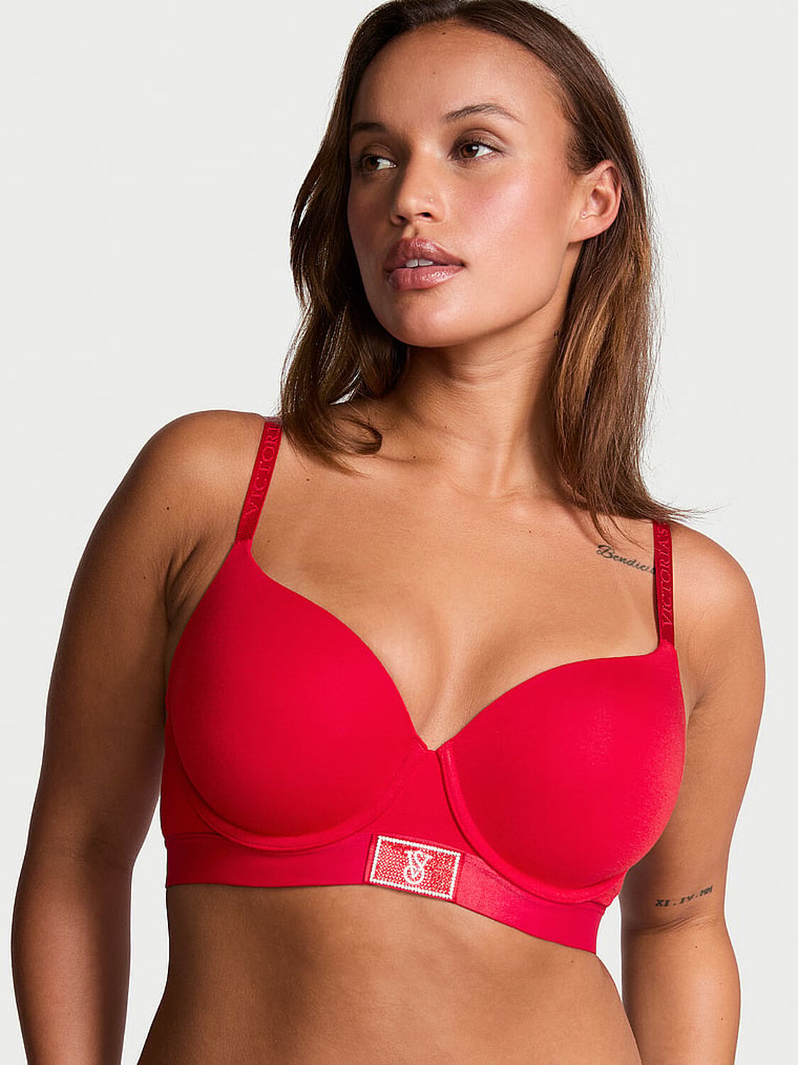vs The T-Shirt Shine Patch Lightly Lined Demi Bra Lipstick 1 of 4 