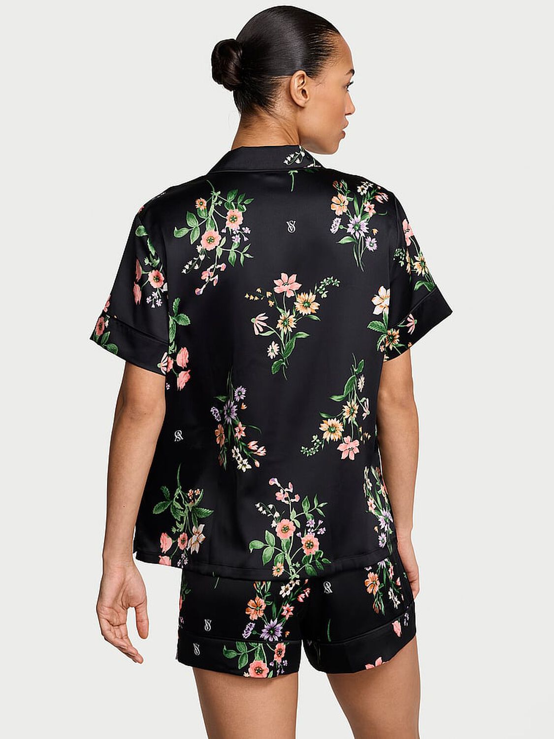 vs Victoria's Secret Signature Satin Short Pajama Set Black Botanical 2 of 2 