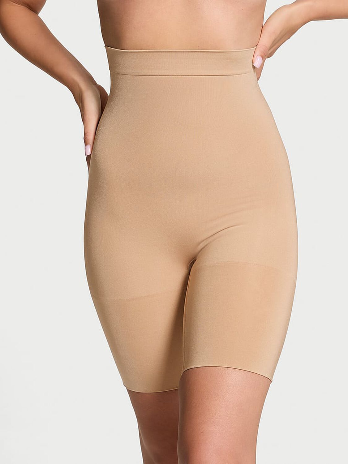 vs Victoria's Secret SeamlessShaping� Mid-Thigh Shorts Praline 1 of 3 