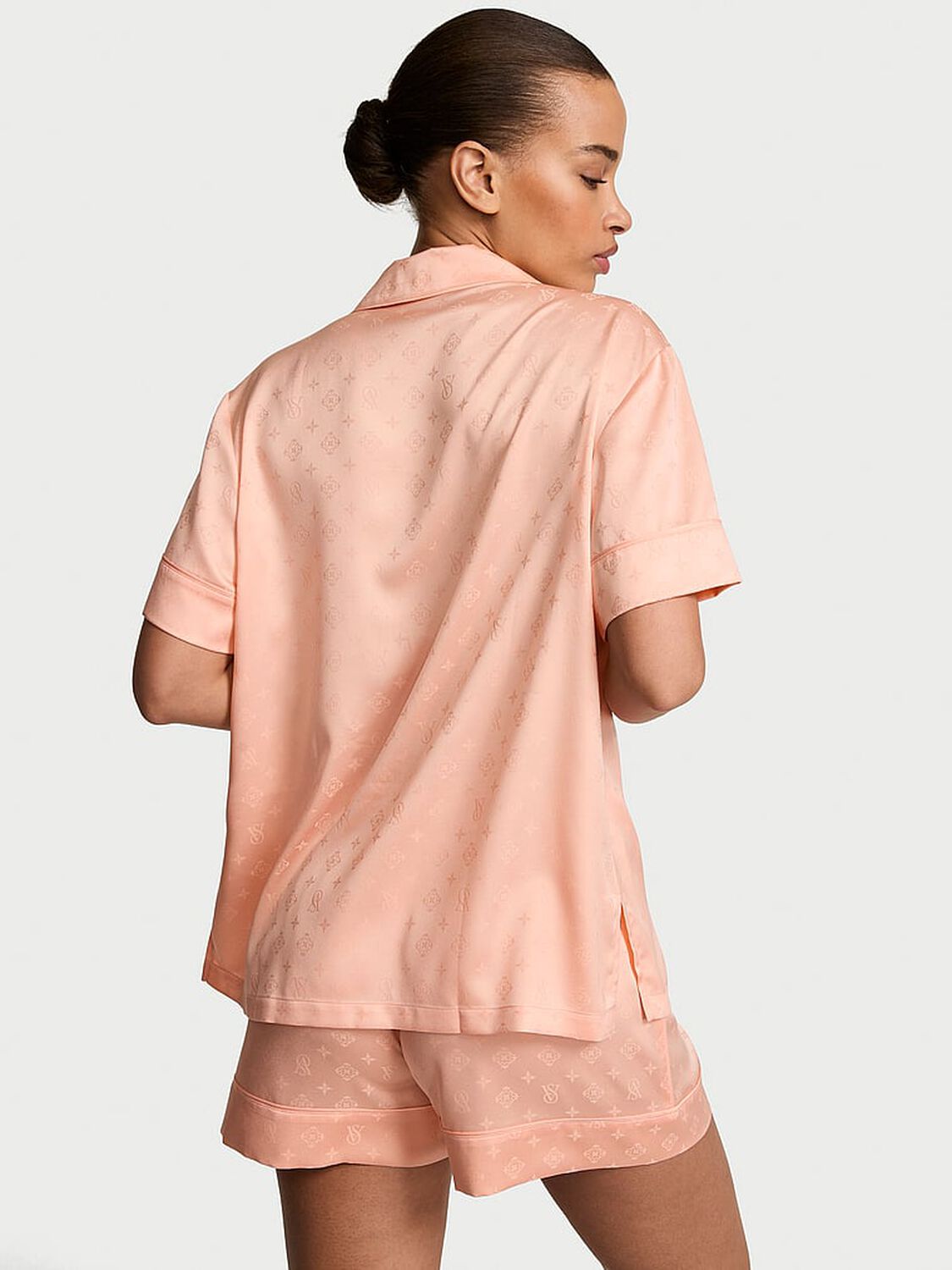 vs Victoria's Secret Glazed Satin Short Pajama Set Pink Gin 2 of 3 