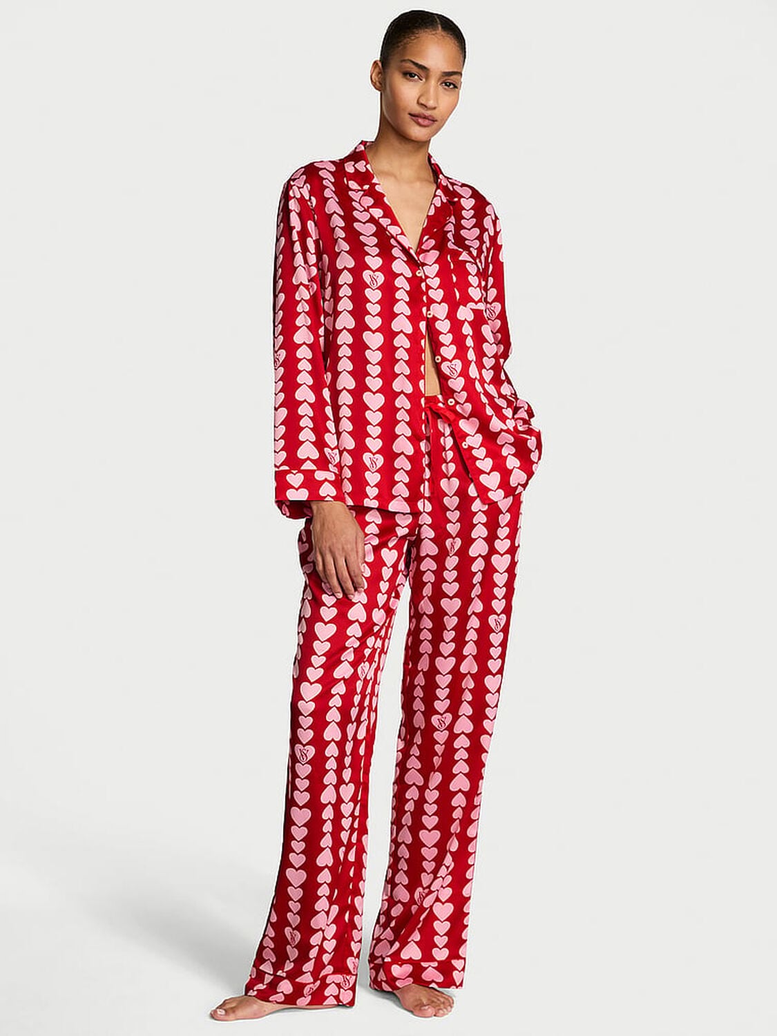vs Victoria's Secret Glazed Satin Long Pajama Set Lipstick/Petal Pink Scattered Hearts 1 of 3 
