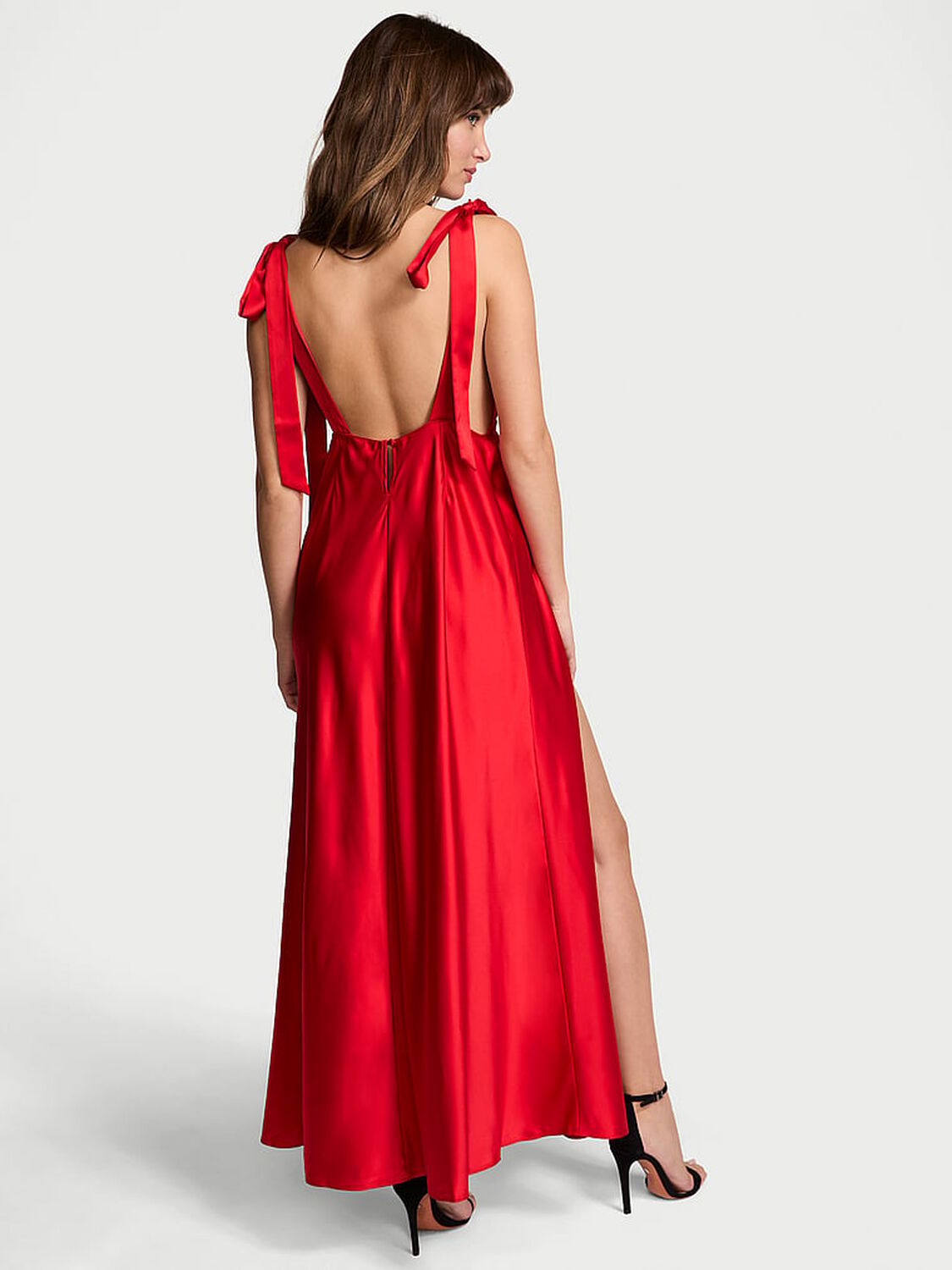 vs Victoria's Secret Tied-with-a-Bow Embroidery Plunge Satin High-Leg Gown Bright Vermillion 2 of 4 