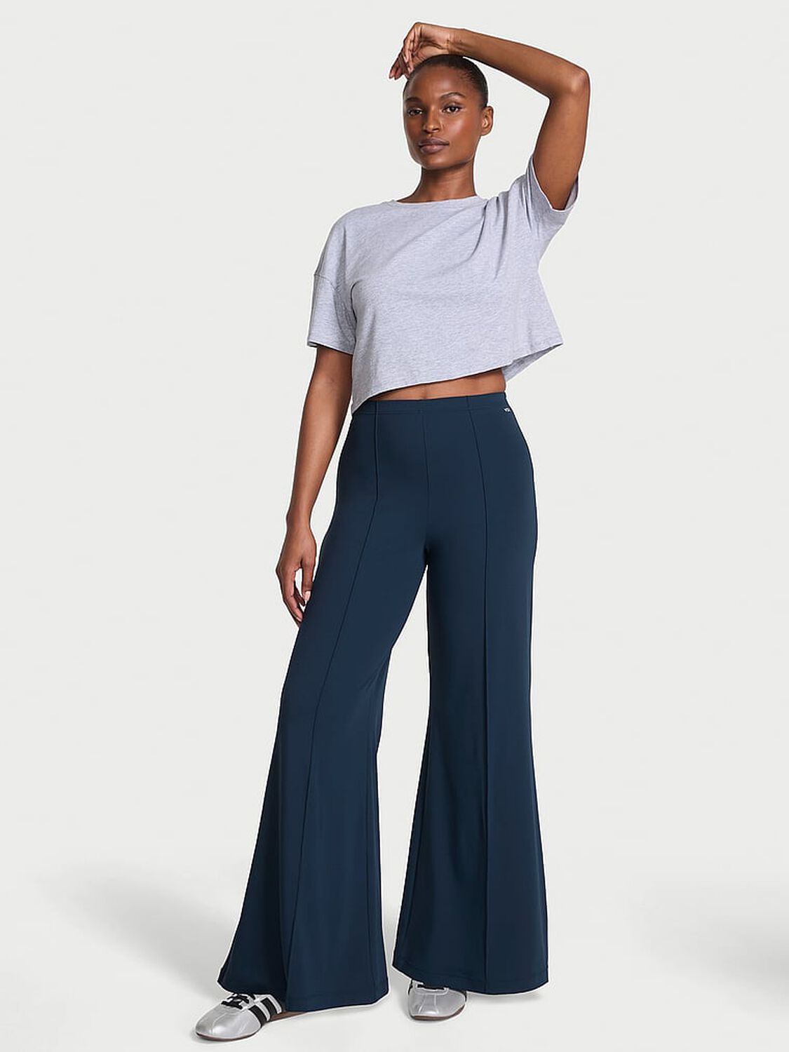 vs Vsx VSX Elevate™ Ultra Wide-Leg Pant Impact Blue 1 of 4 