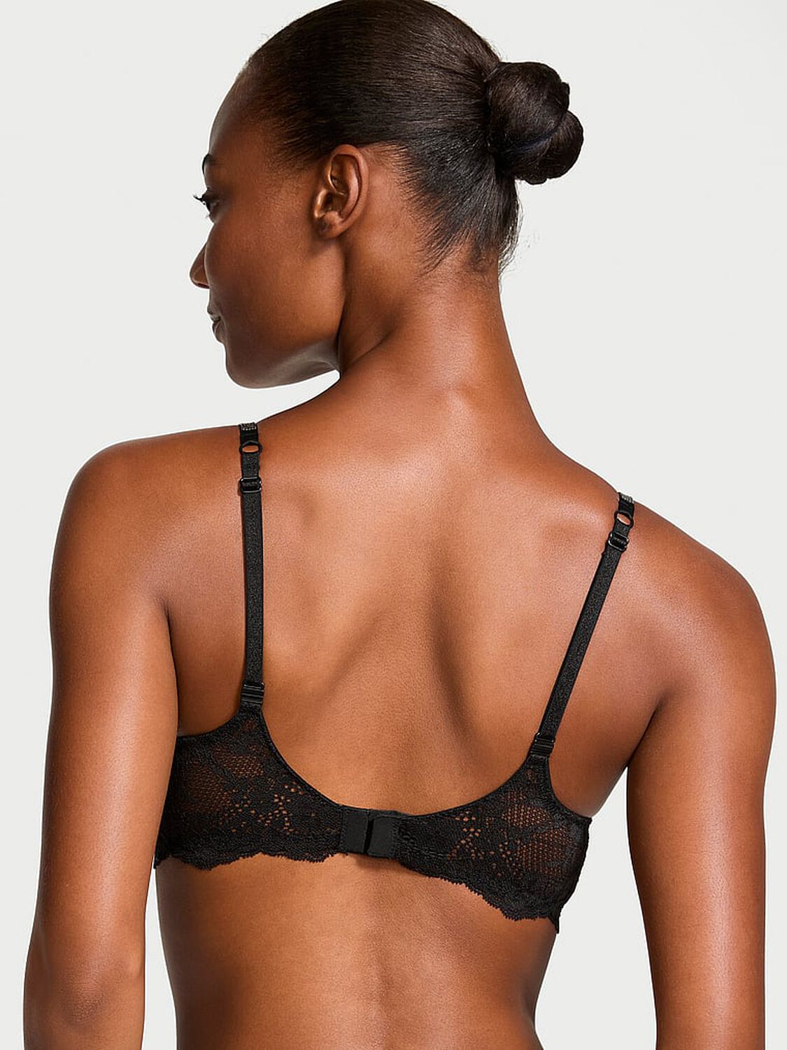 vs Dream Angels Twinkle Strap Lace Push-Up Bra Black 2 of 4 