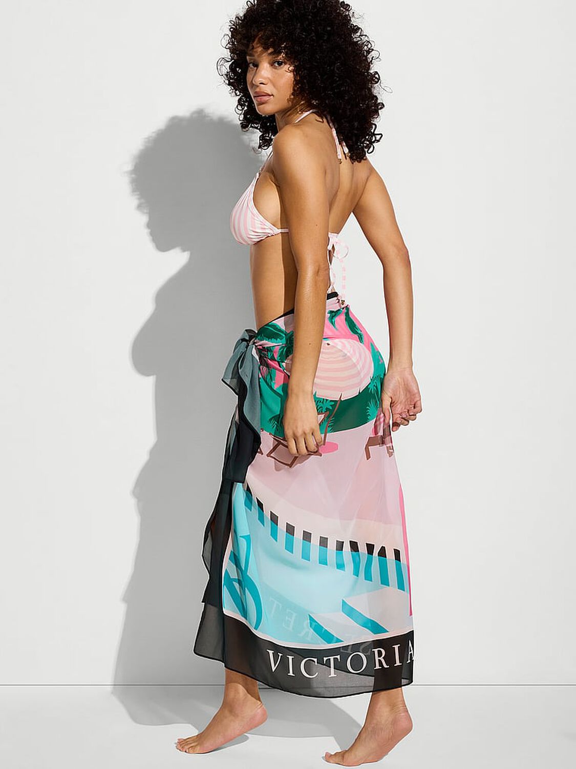 vs Victoria's Secret Swim Angel Essentials Printed Pareo Hotel Victoria Pink 2 of 4 