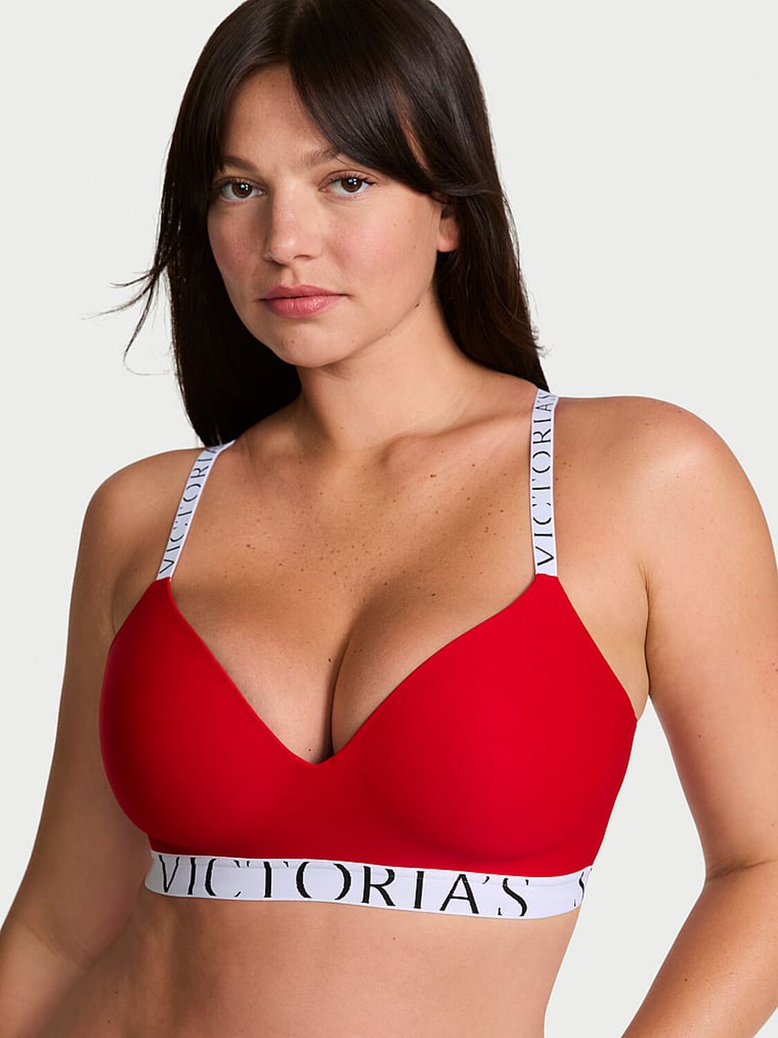 vs The T-Shirt The CoolBra&trade; Lightly Lined Wireless Lipstick 1 of 3 