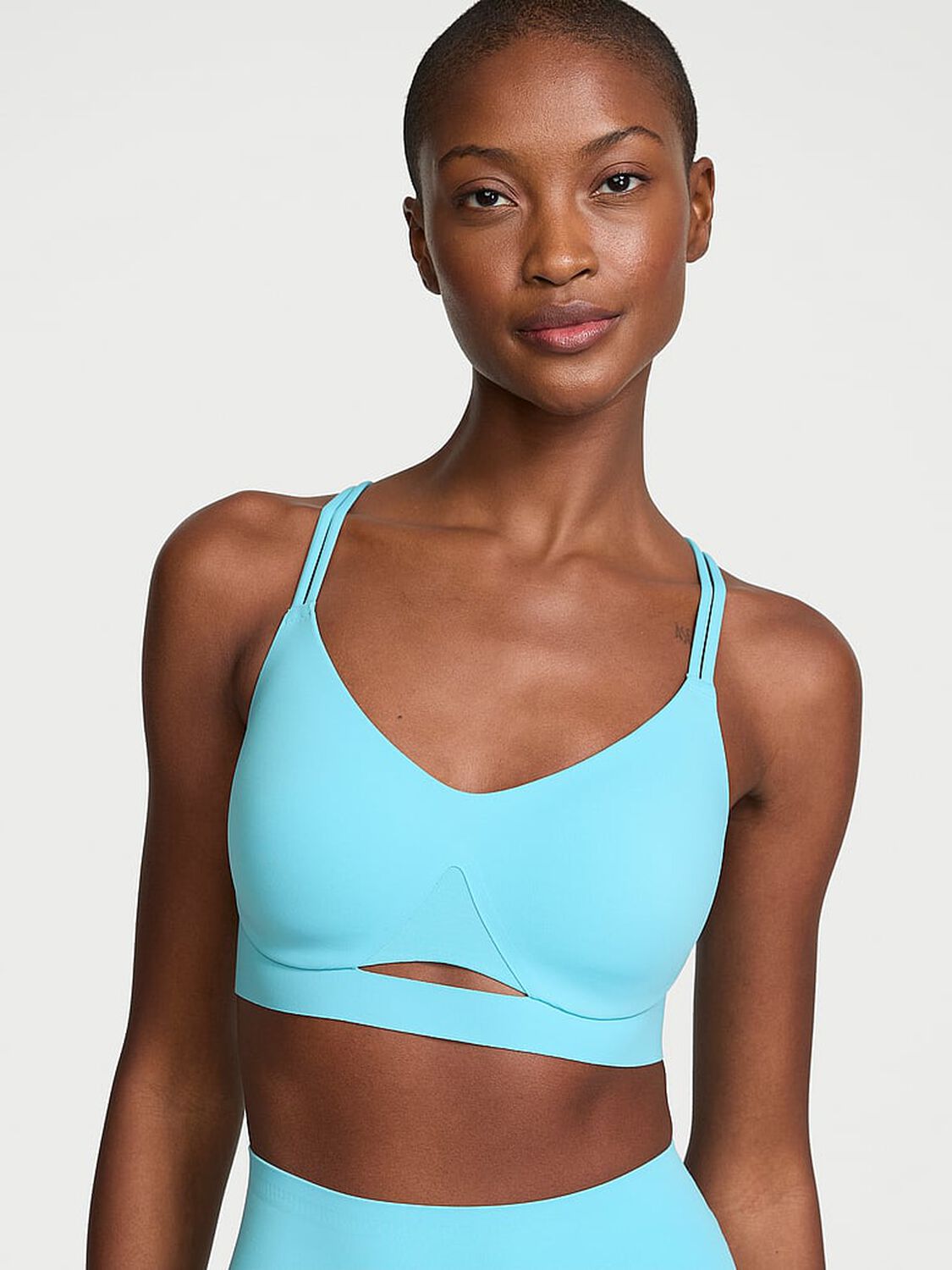 vs Vsx VSX Elevate™ Strappy-Comfort Sports Bra Turquoise Oasis 1 of 4 