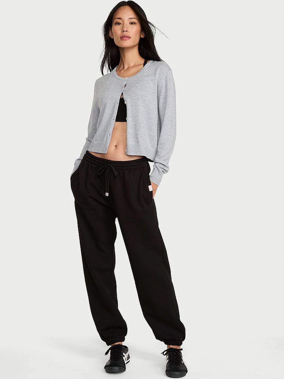 vs Angel Essentials Iconic Fleece Relaxed Jogger Sweatpant Black 1 of 3 