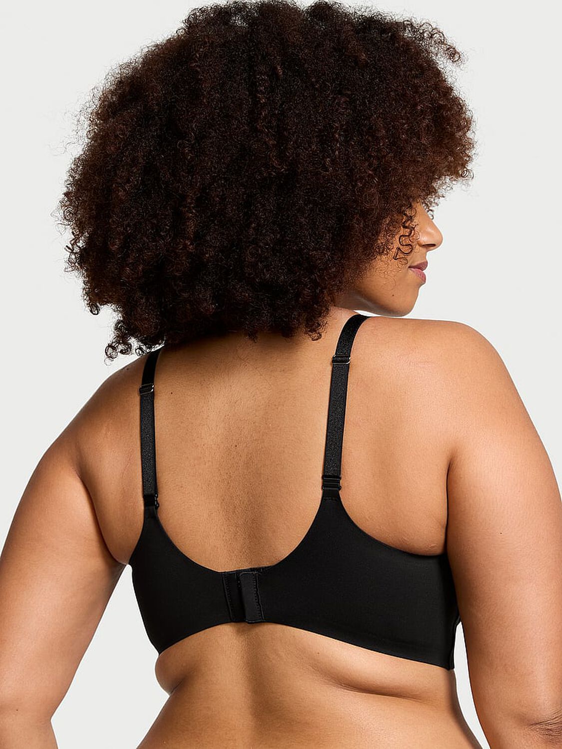 vs Dream Angels Smooth Wireless Push-Up Plunge Bra Black 2 of 4 
