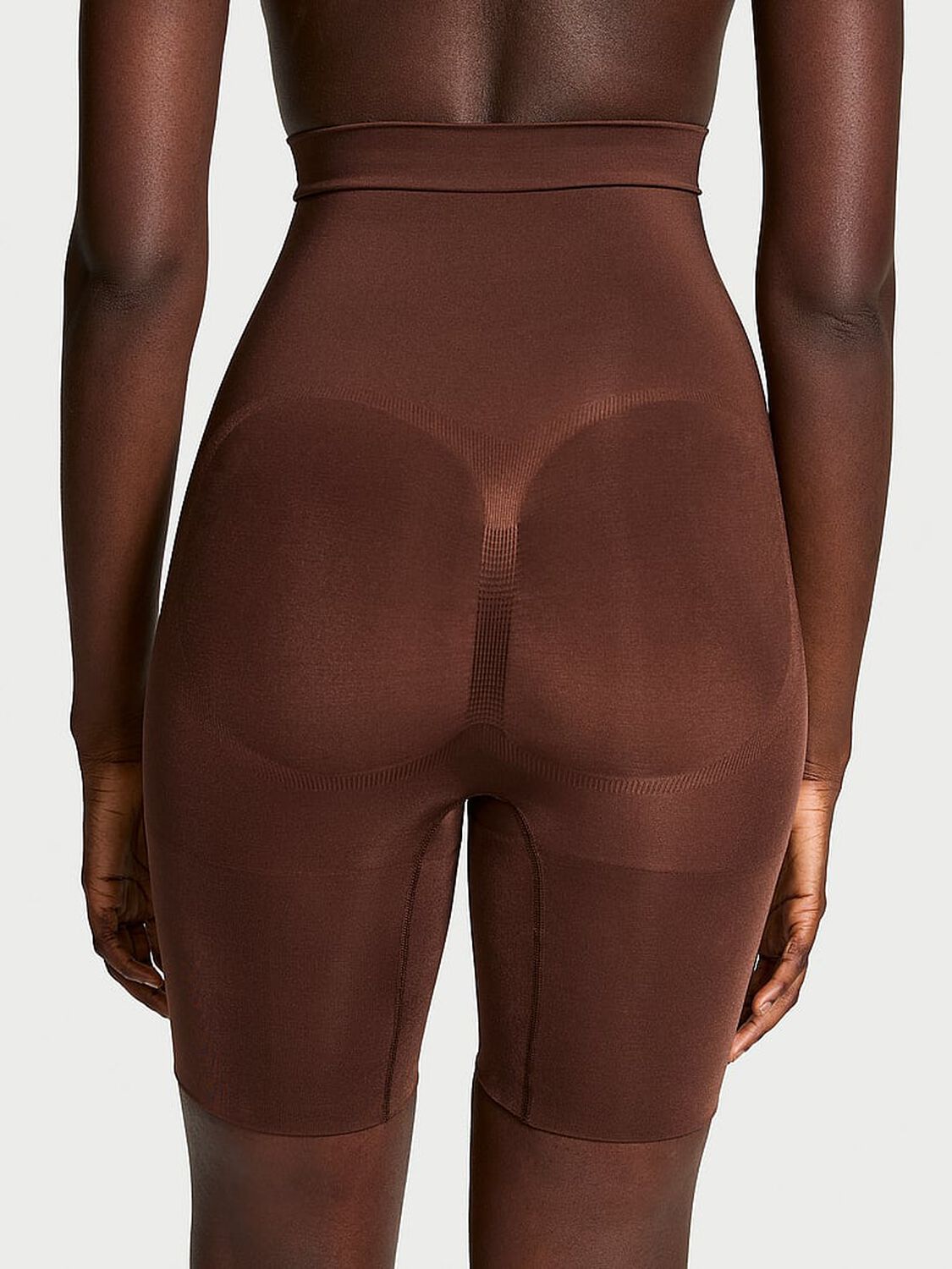 vs Victoria's Secret SeamlessShaping� Mid-Thigh Shorts Ganache 2 of 3 